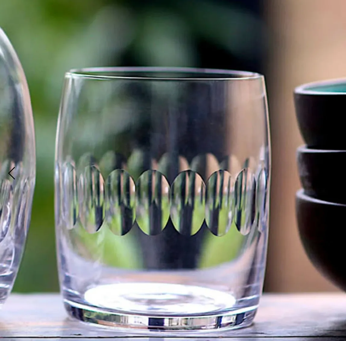 A Single Crystal Carafe Glass - Lens Design