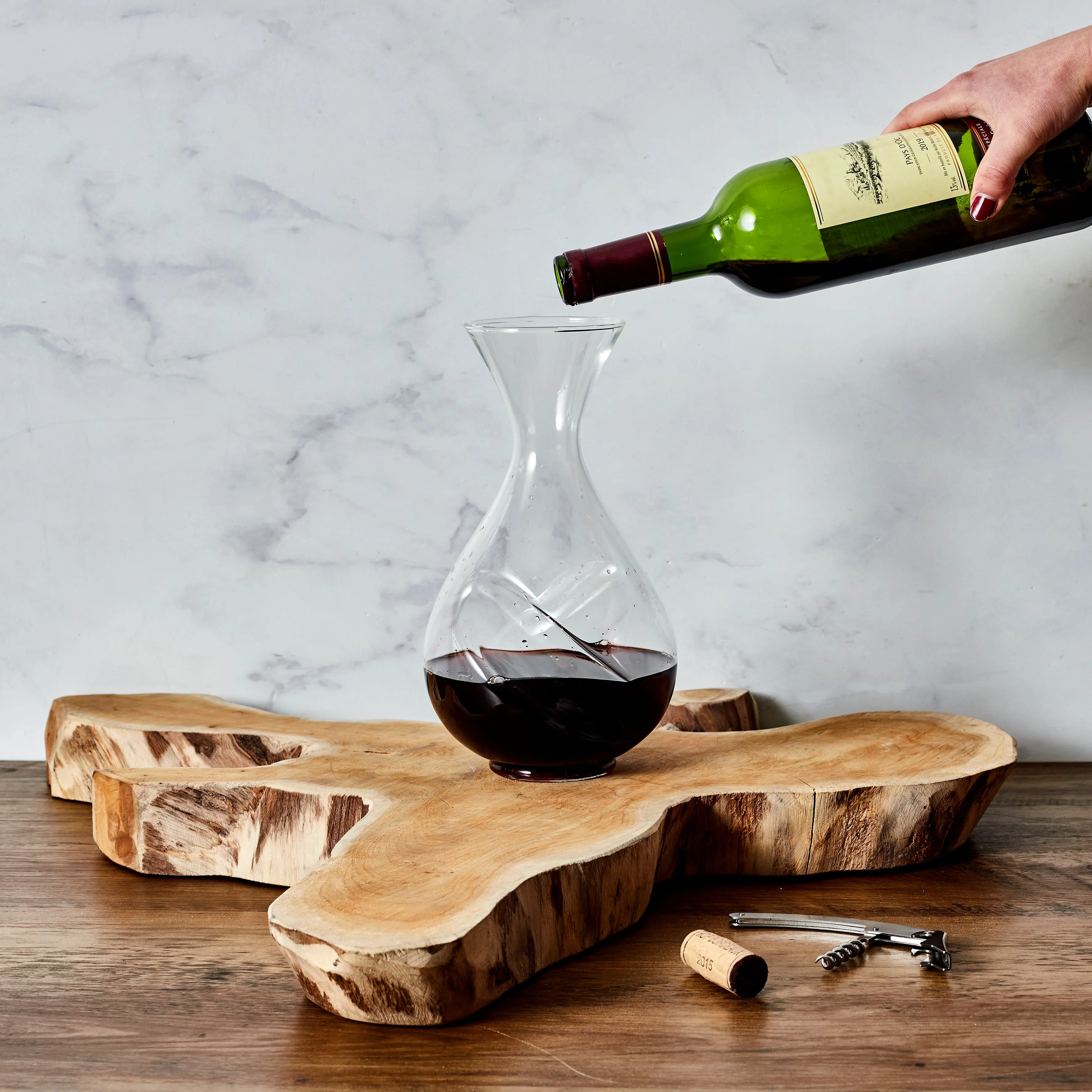 Carafe A Decanter Wave