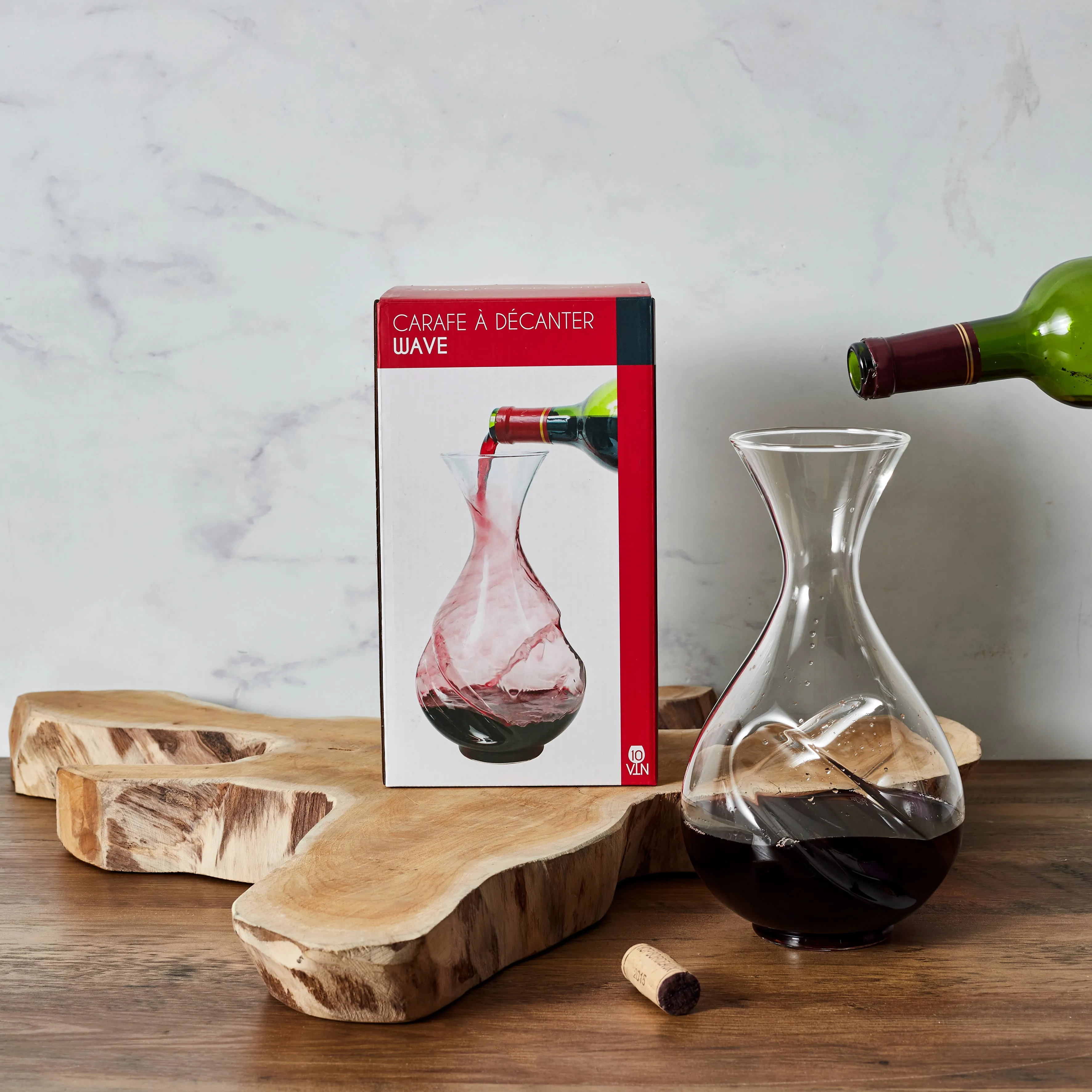 Carafe A Decanter Wave