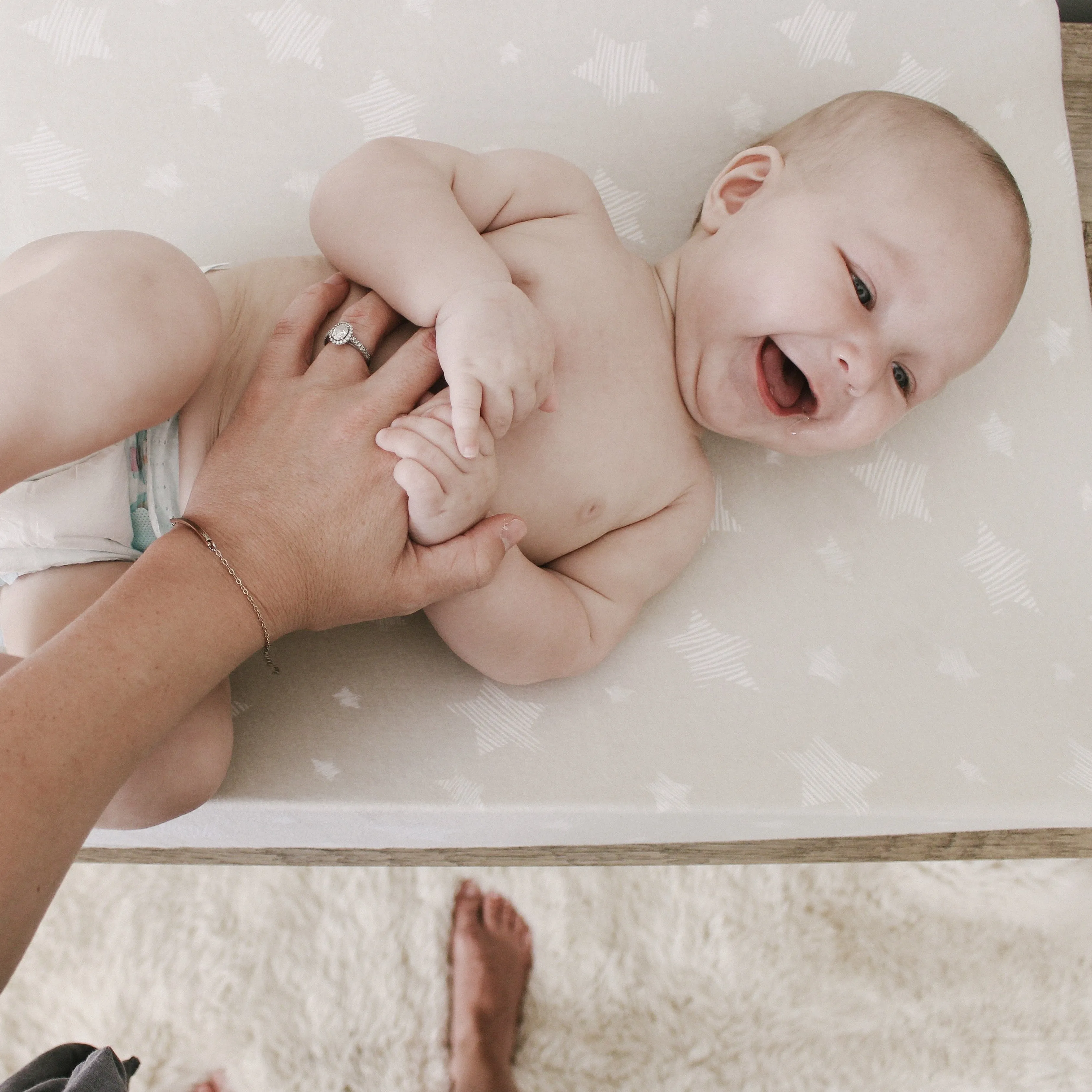 Changing Pad Cover | Cradle Sheet Set - Tan Drawn Stars