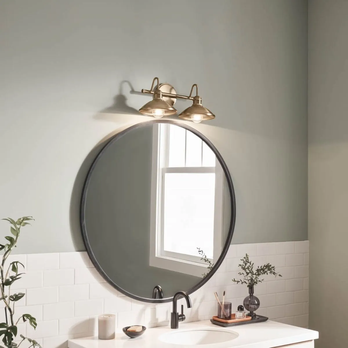 Clyde 17 in. 2 Lights Vanity Light Bronze finish