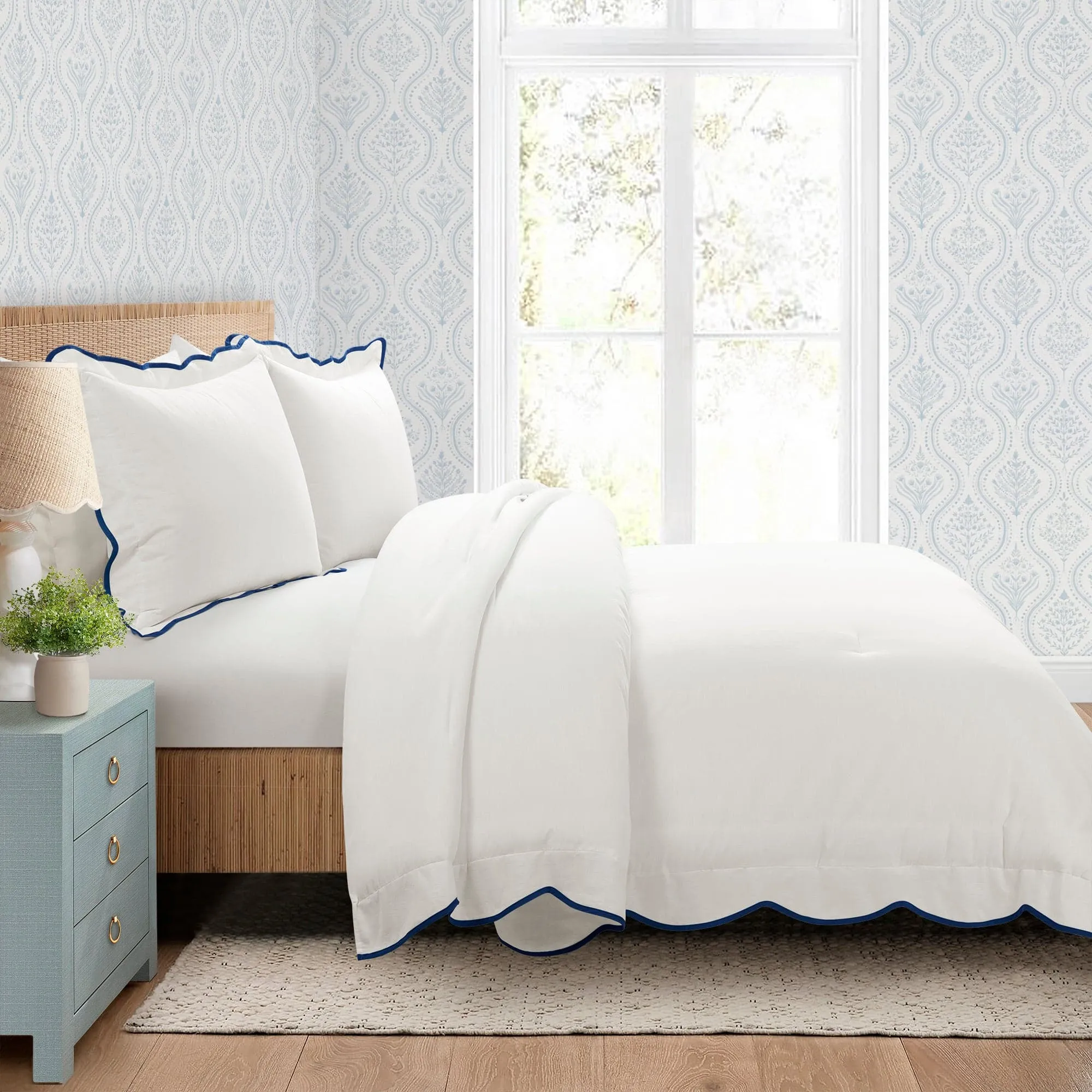 Coastal Chic Scalloped Edge 3 Piece Comforter Set