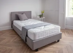 DELUXE SEMI-ORTHOPAEDIC MATTRESS 135CM