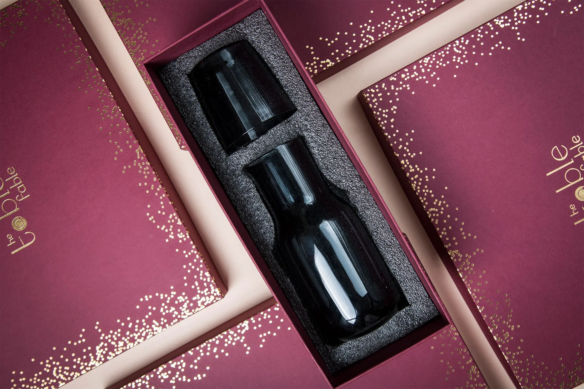 Eva Carafe (Black) Gift Box