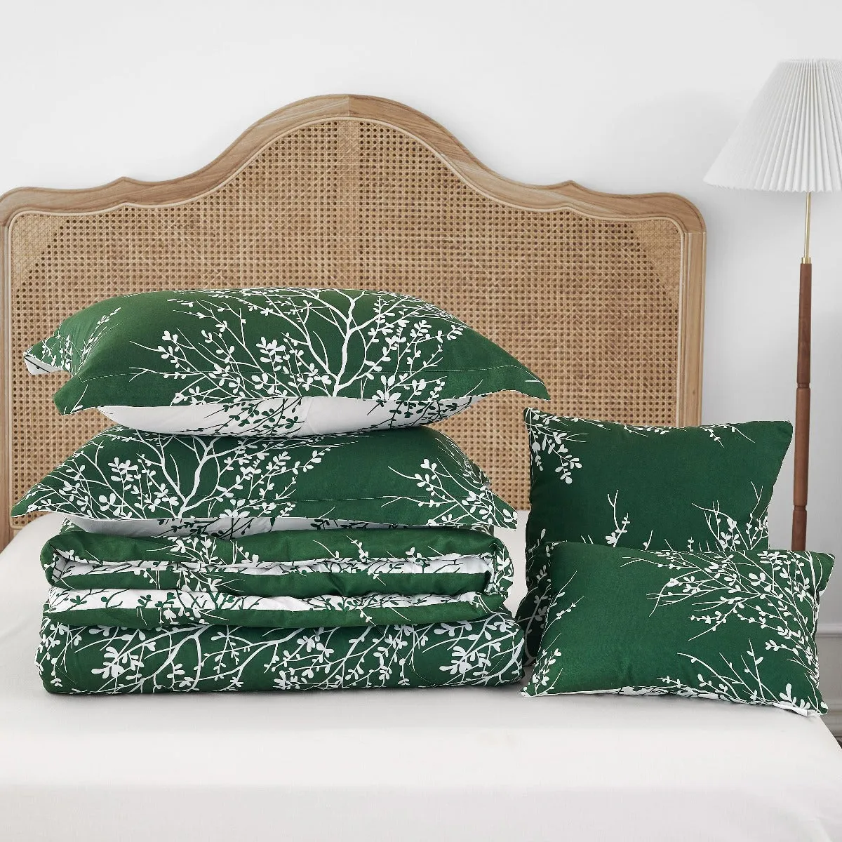 Foliage Reversible Comforter Set   Two Free Sham Pillows