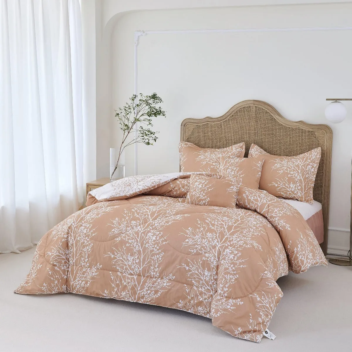 Foliage Reversible Comforter Set   Two Free Sham Pillows