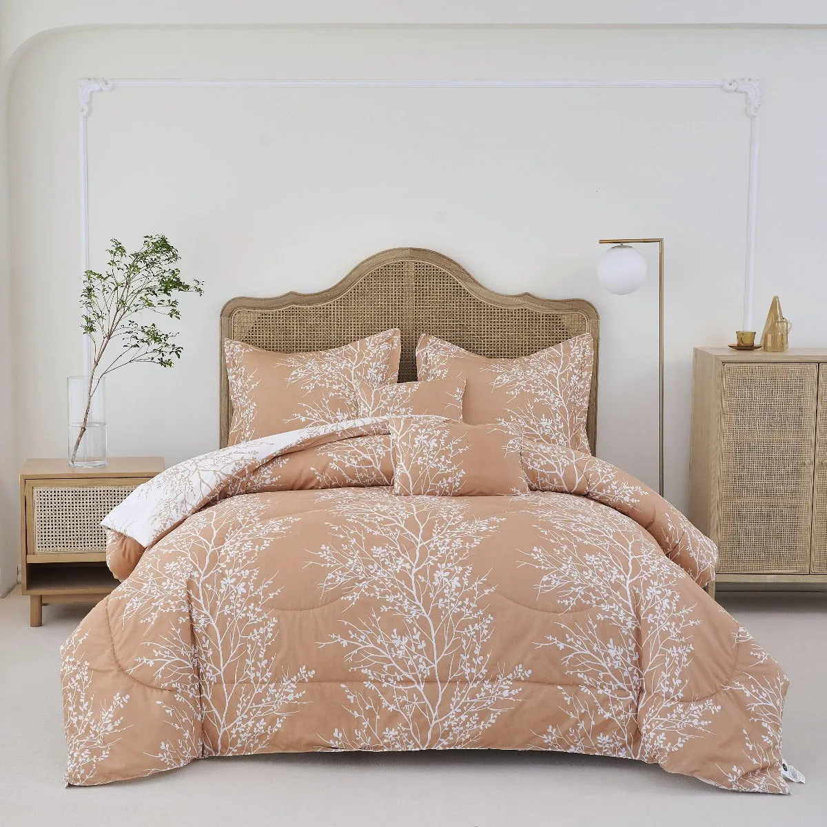 Foliage Reversible Comforter Set   Two Free Sham Pillows