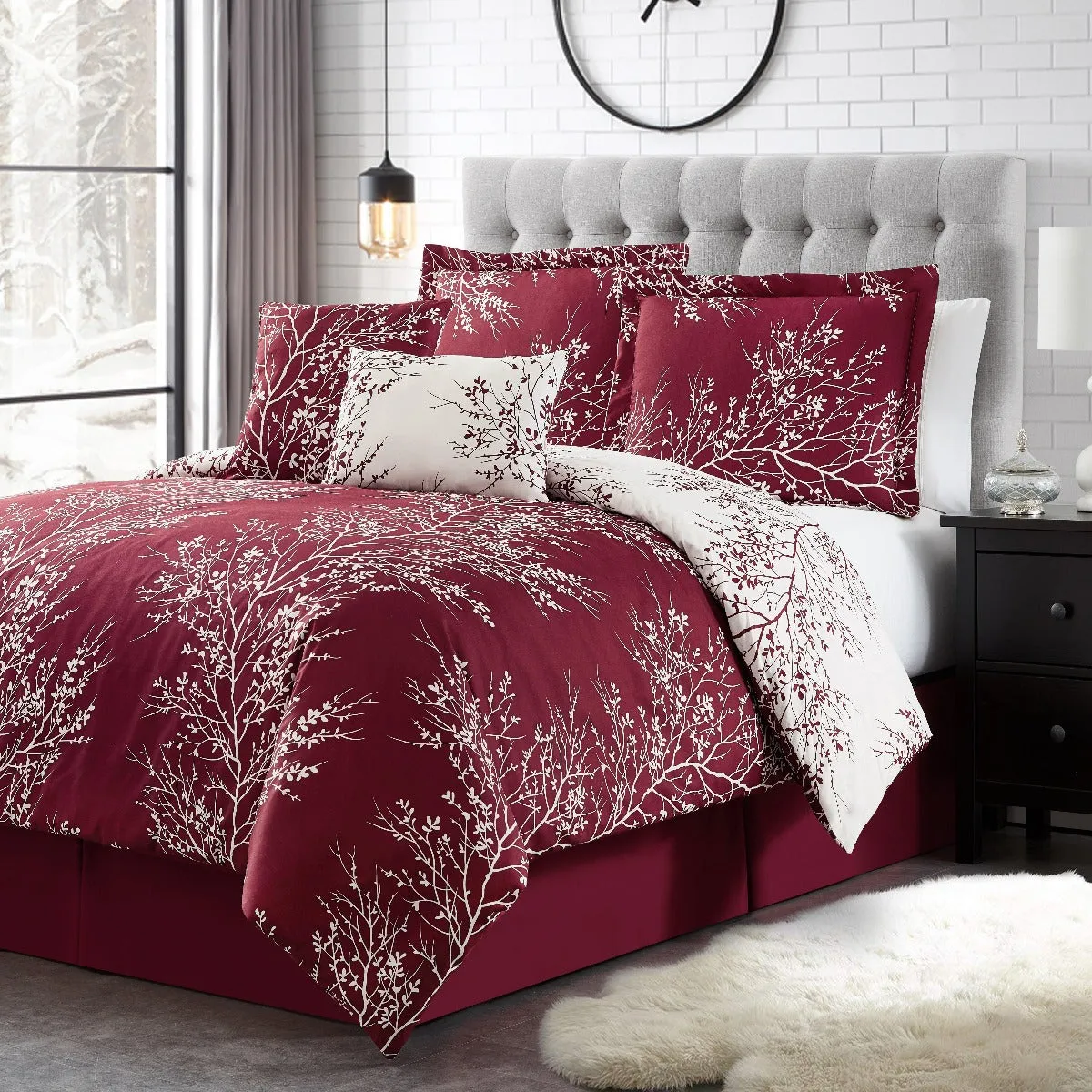 Foliage Reversible Comforter Set   Two Free Sham Pillows