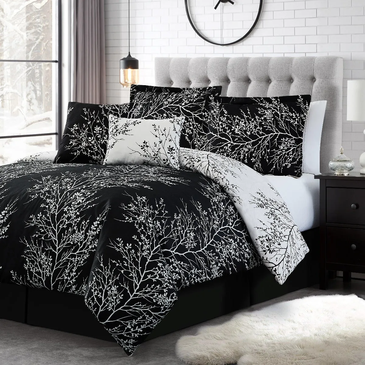 Foliage Reversible Comforter Set   Two Free Sham Pillows