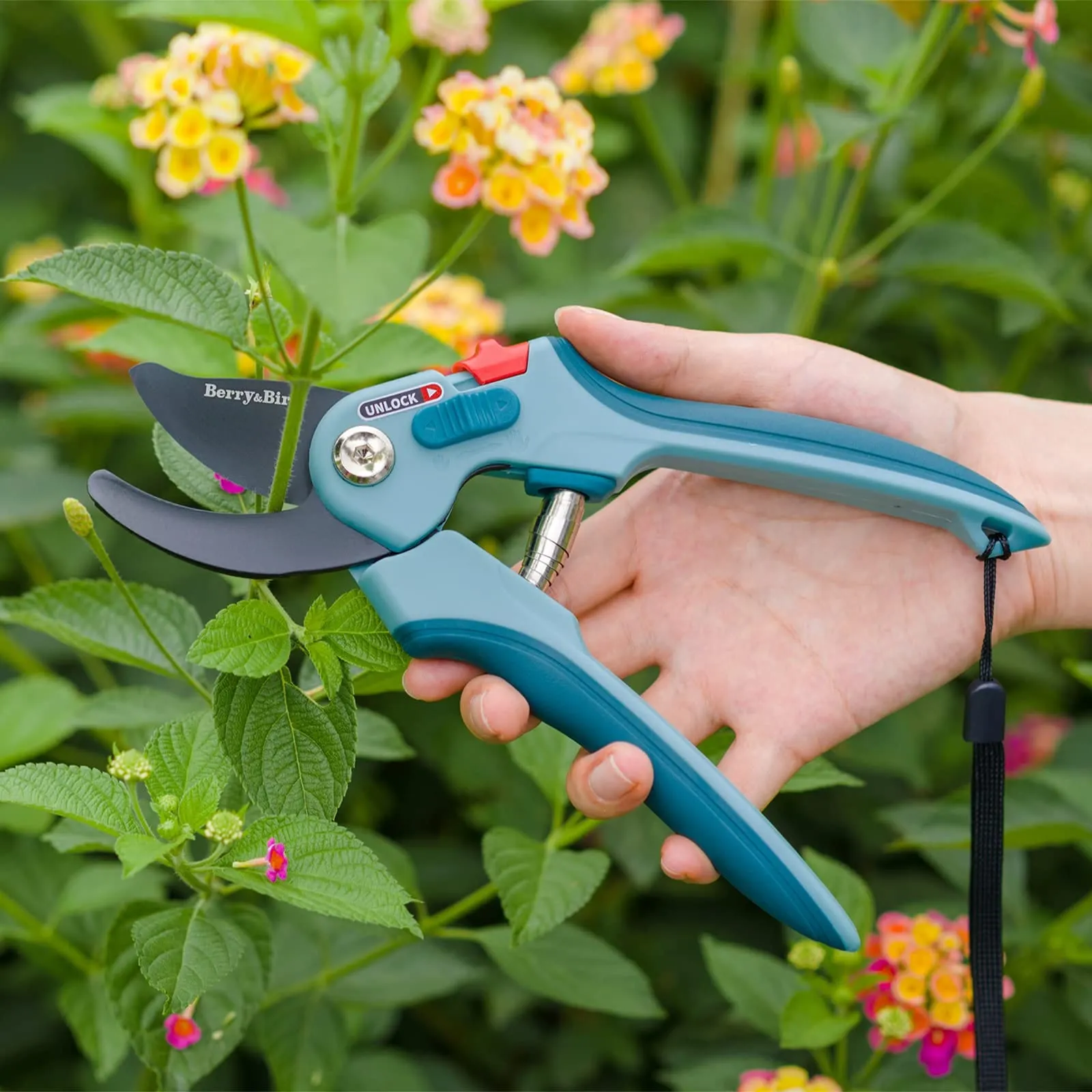 Garden Shears 8.7inch Hand Pruner with Safety Lock SK5 High Carbon Steel Blades