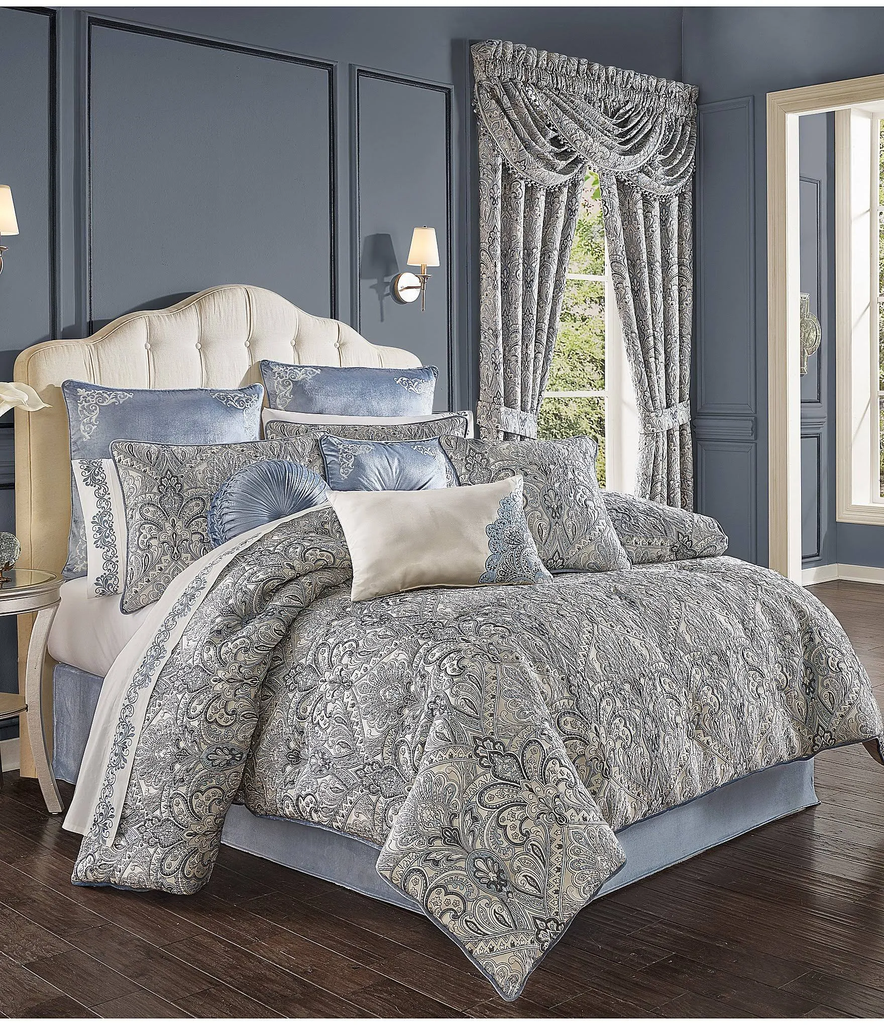 J Queen New York Alexis 4 Piece Comforter Set - Powder Blue - California King