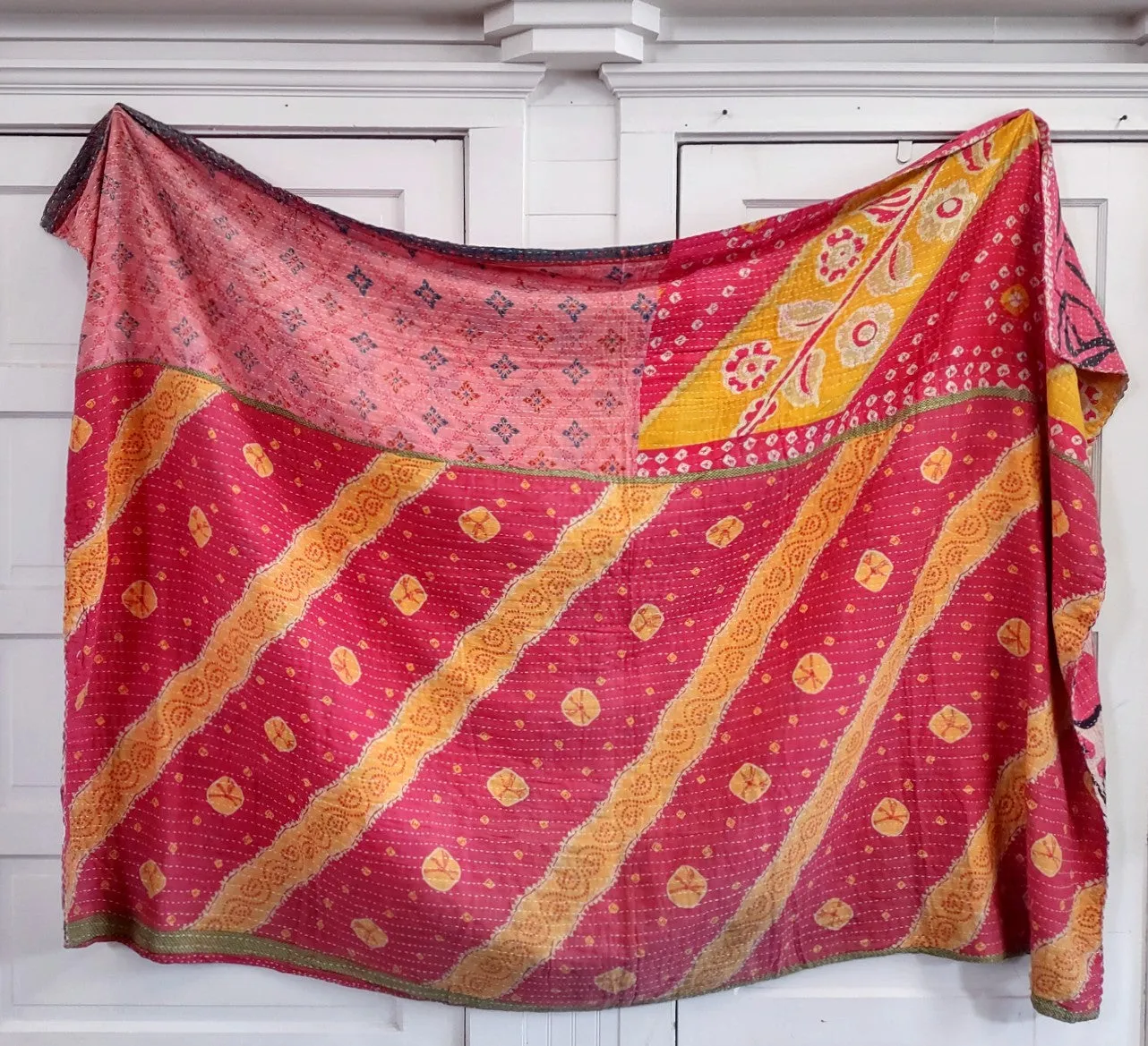 Kantha Sari Throw Blanket #1455