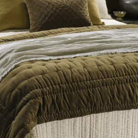 Mica Deep Moss Comforter - 240x150