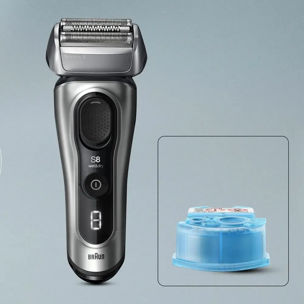 New - Braun Series 8-8577cc Rechargeable Wet & Dry Shaver   SmartCare Center