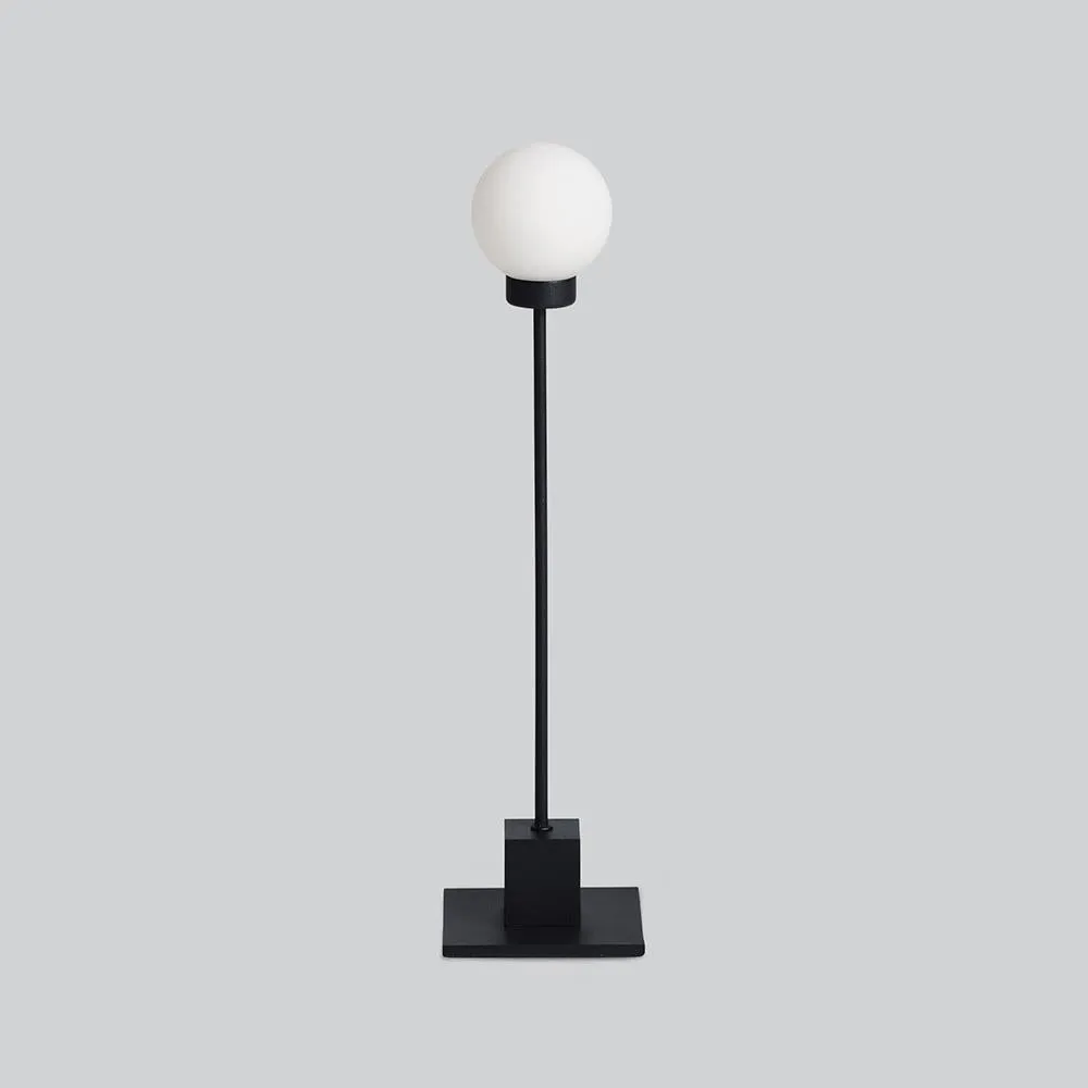 Northern Snowball Table Lamp