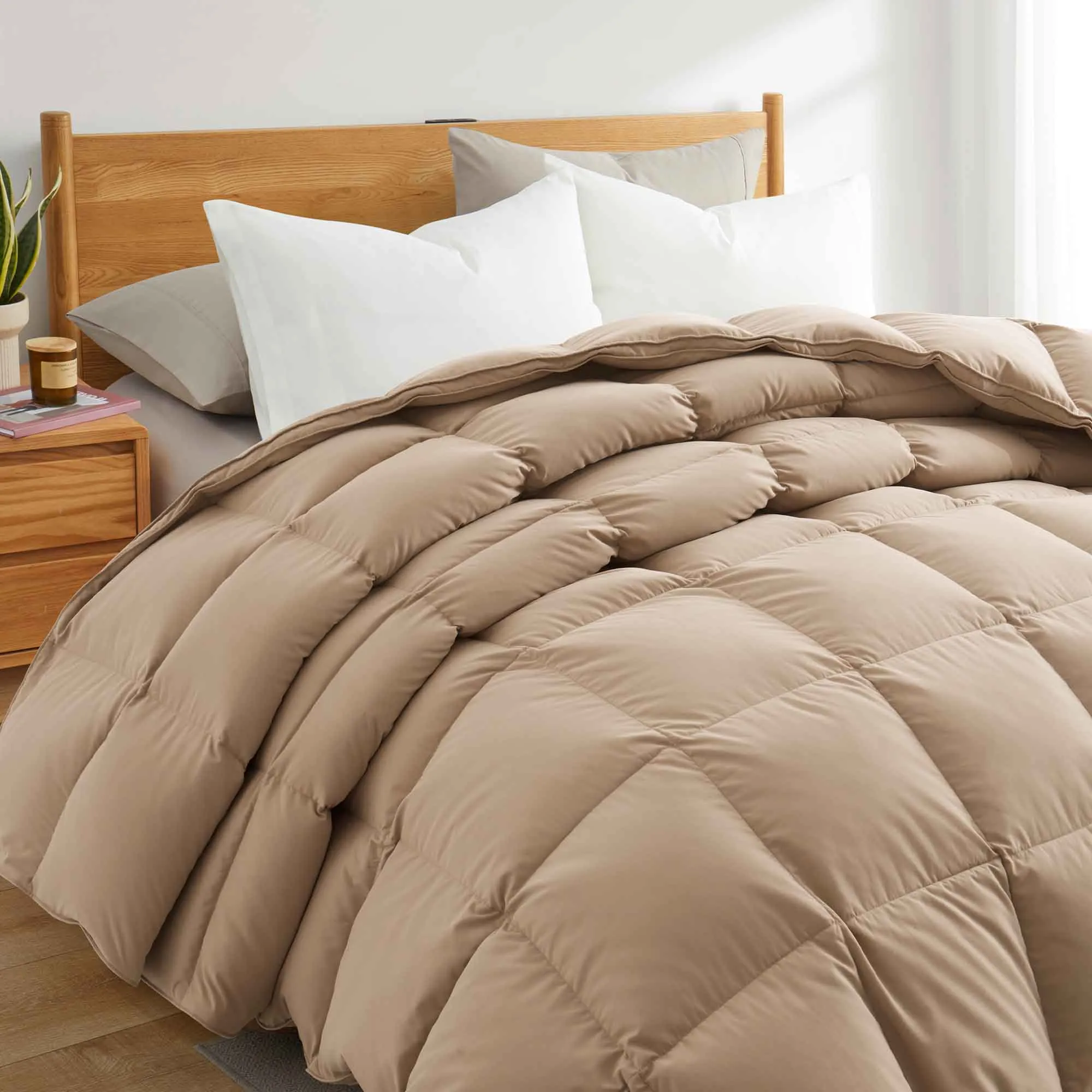 Puredown Feather and Down Comforter