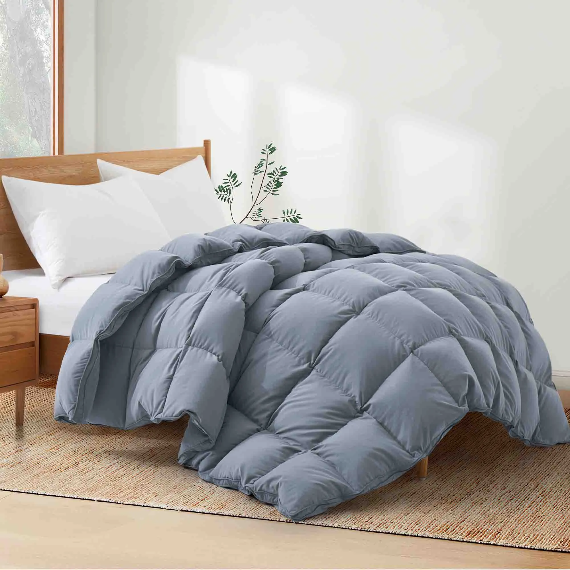 Puredown Feather and Down Comforter