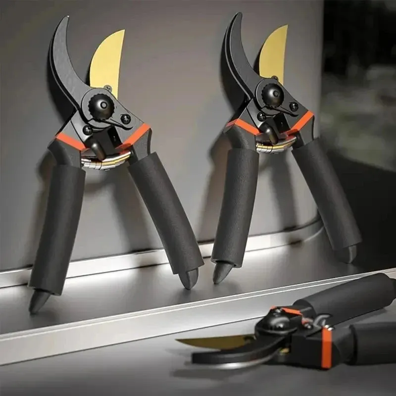 Sharp Hand Pruners