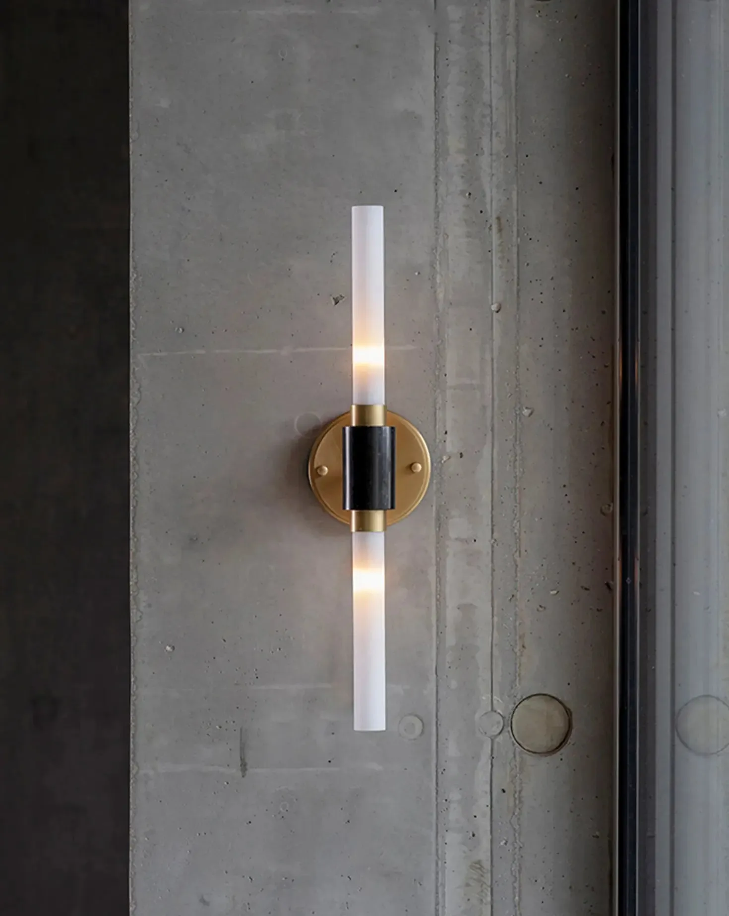 Strip Wall Light