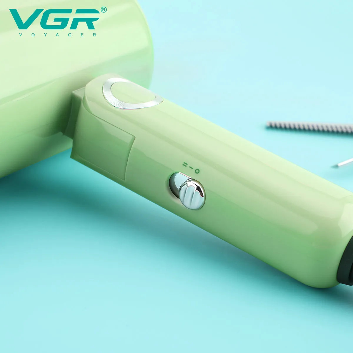 VGR V-421 Professional Foldable Hair Dryer 1200W DC Motor 2 Speed Settings